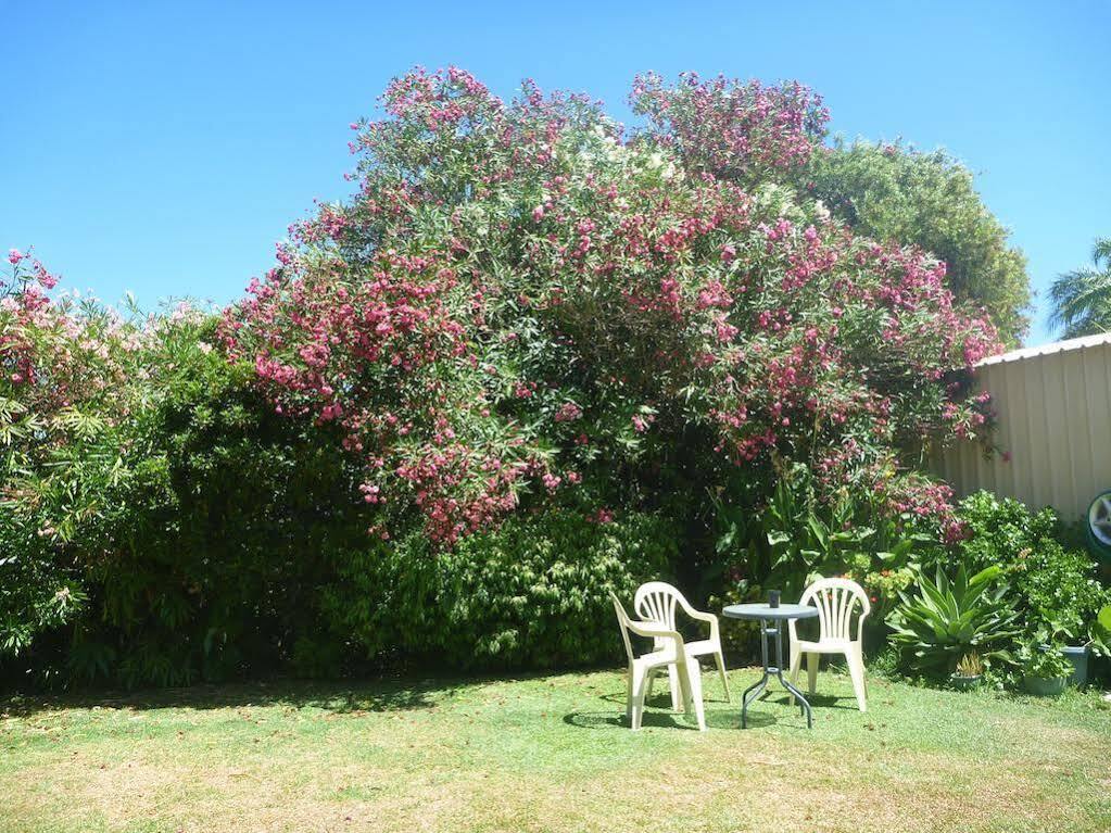 Broadwater Bed And Breakfast Busselton Exterior foto